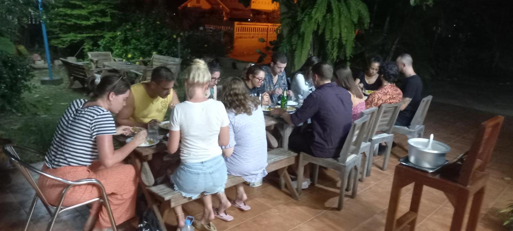 Plus Hostel Ayutthaya Eksteriør bilde