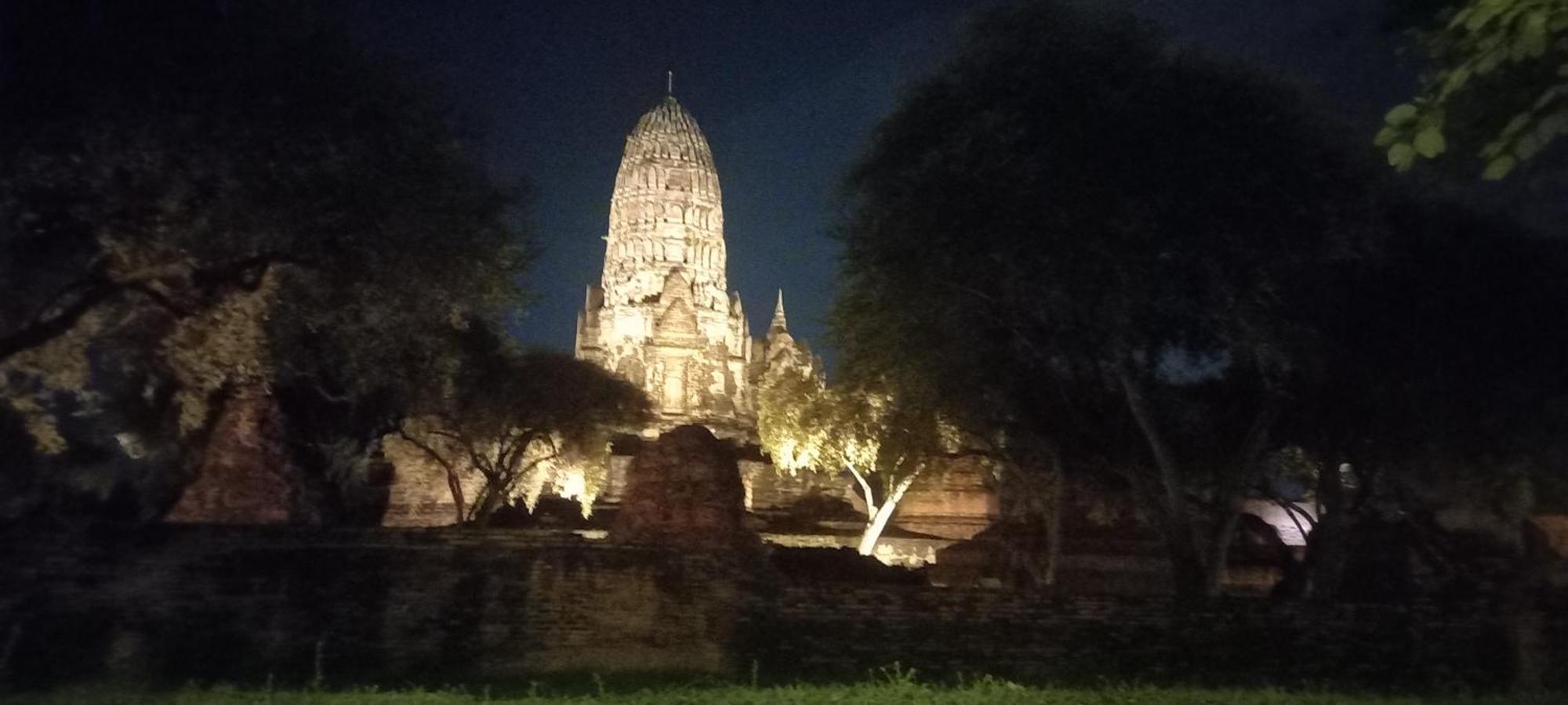 Plus Hostel Ayutthaya Eksteriør bilde