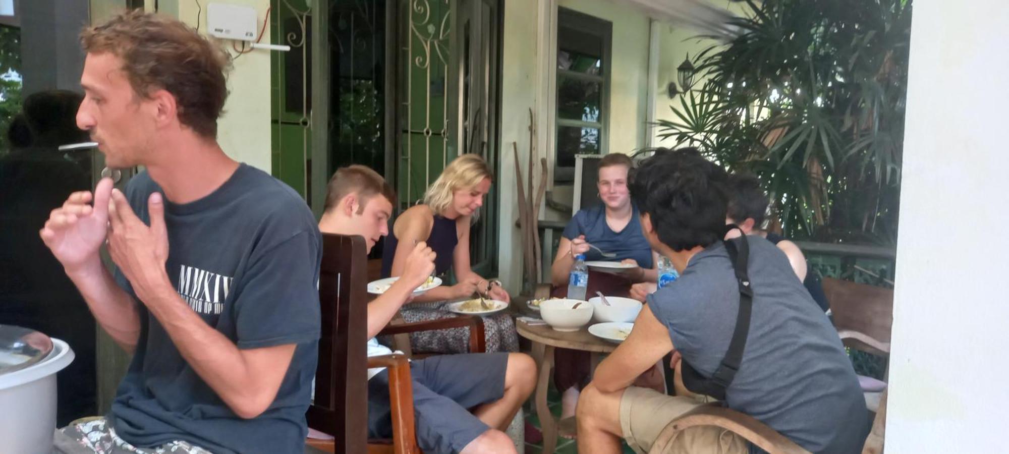 Plus Hostel Ayutthaya Eksteriør bilde