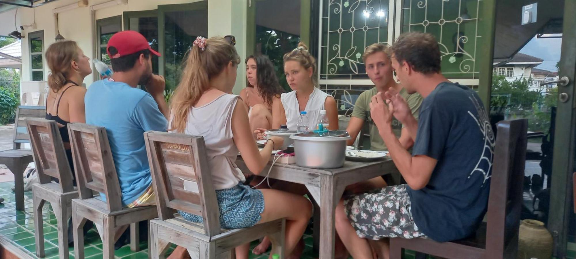 Plus Hostel Ayutthaya Eksteriør bilde